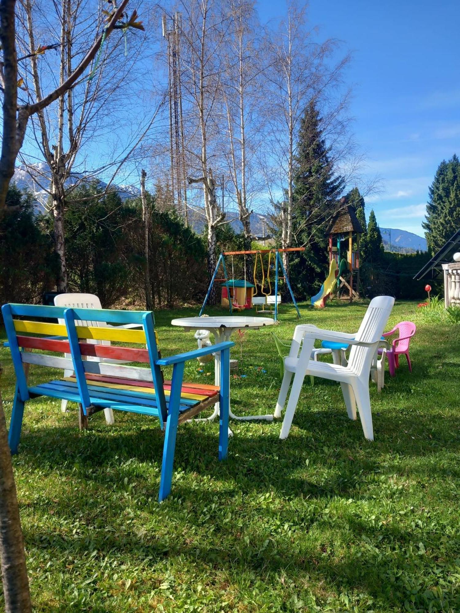 Kunterbunt Seehaus Appartement Faak am See Buitenkant foto