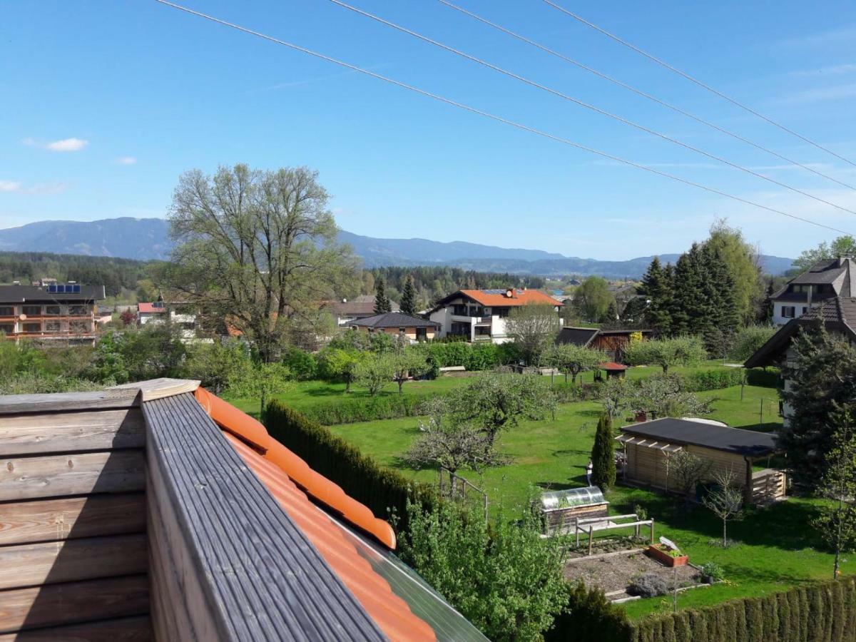 Kunterbunt Seehaus Appartement Faak am See Buitenkant foto