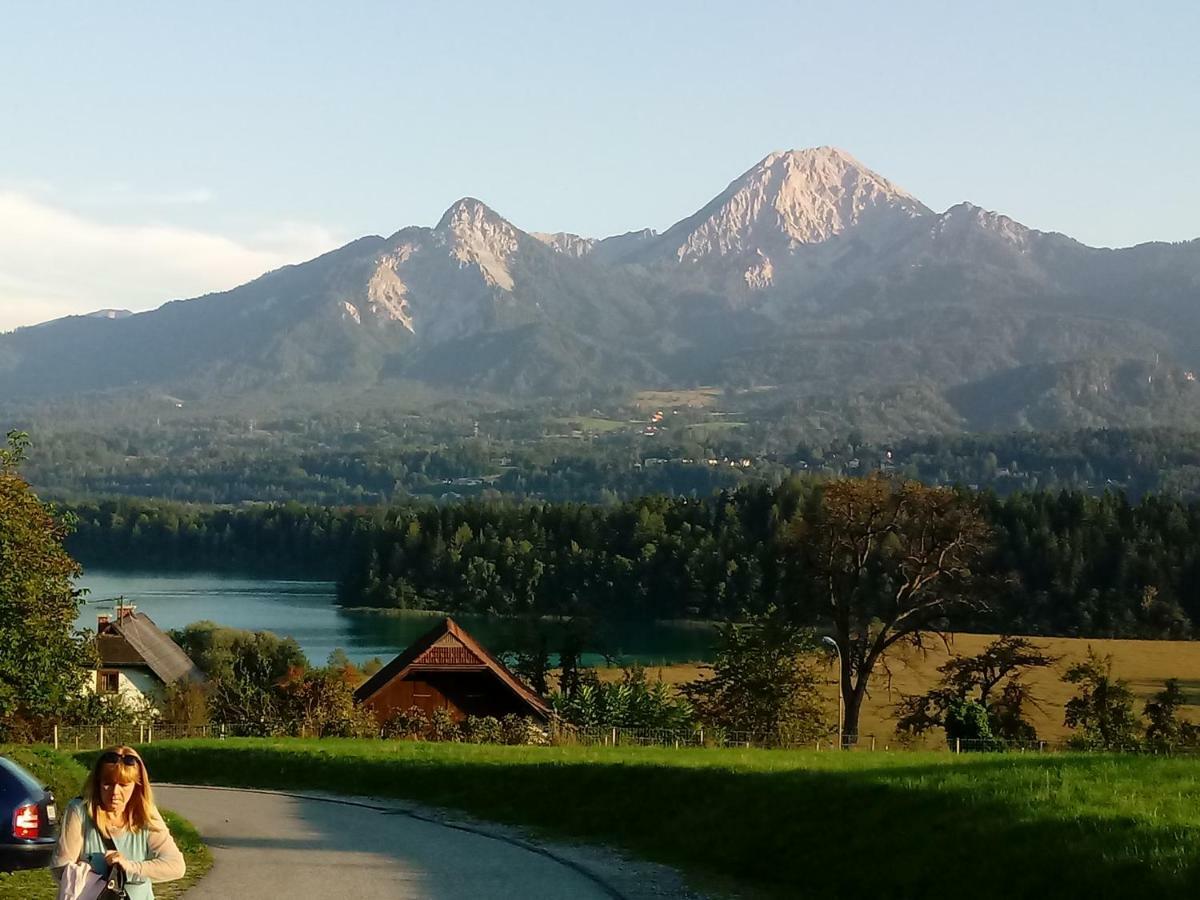 Kunterbunt Seehaus Appartement Faak am See Buitenkant foto